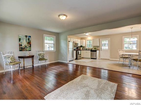 3rd image of 6100 Hudswell Ln
