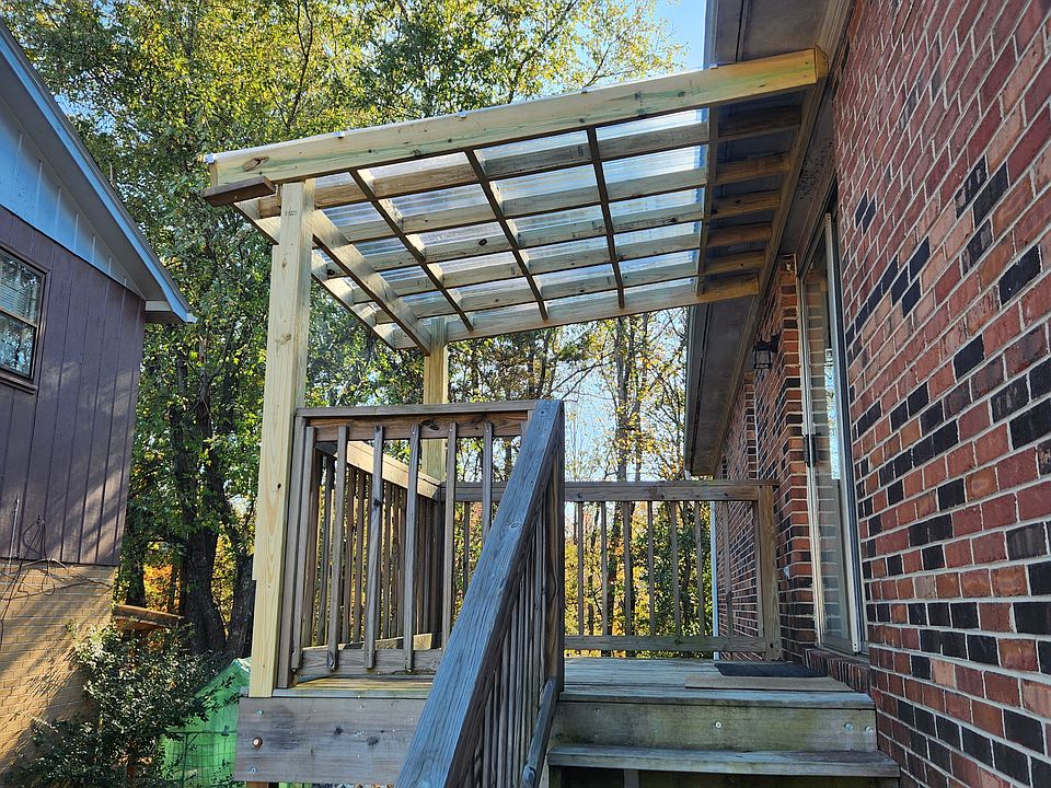 1st image of 410 Devonwood Ct #410