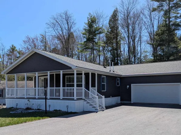 46 Blair Drive, Rochester, NH 03868