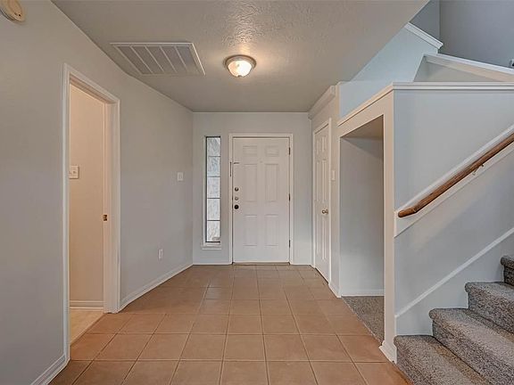 5th image of 3422 E Rainmill Dr