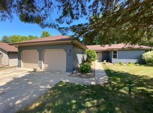 231 Emerald Dr, Arnolds Park, IA 51331