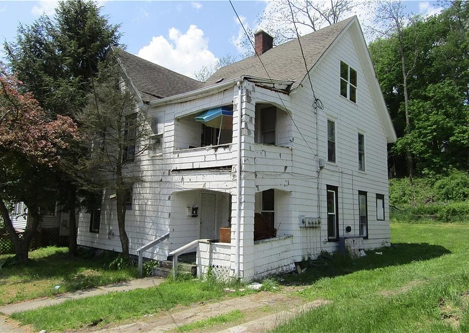 1st image of 17 Bush St