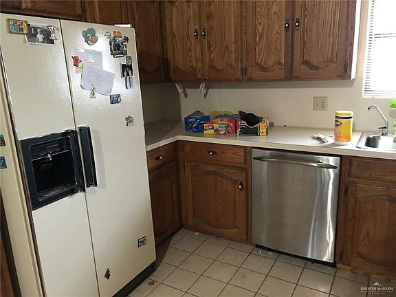 5th image of 2728 Ashley Dr