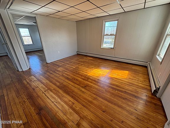 2nd image of 2565 Easton Tpke