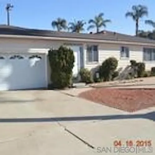 644 Ash Ave Photo 1