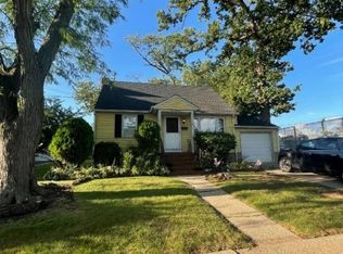 819 E 2nd Ave, Roselle, NJ 07203