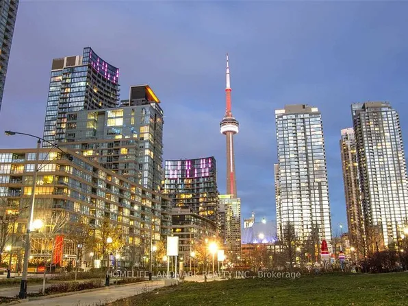 26 Capreol Ct #G17, Toronto, ON M5V 4A3