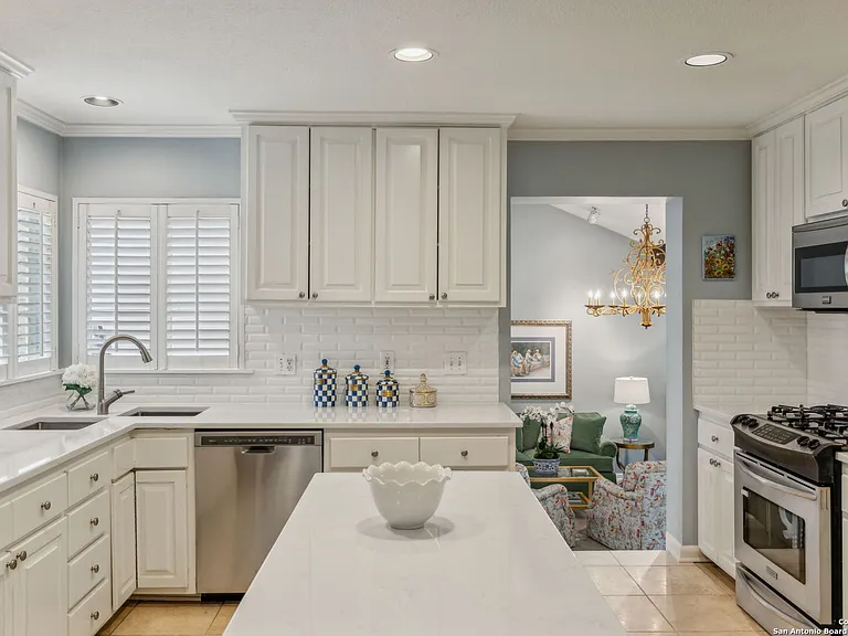 106 Morningside Dr — Photo 11