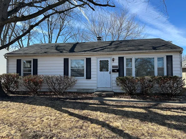 1110 S Sumner St, Wheaton, IL 60189