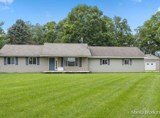 5457 W State Rd, Middleville, MI 49333