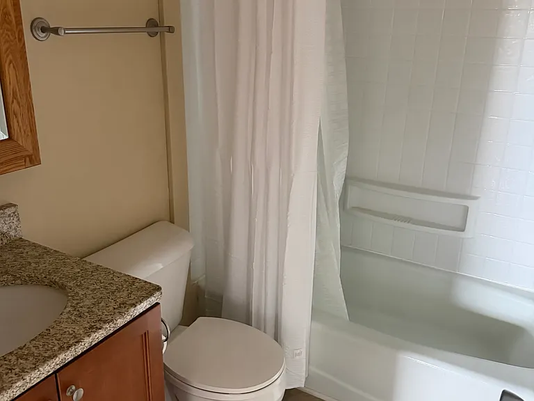1090 Orange Ave #2 — Photo 2