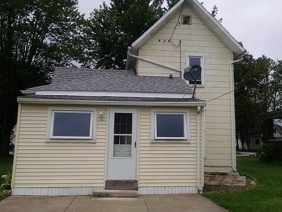 2nd image of 605 E Madison St