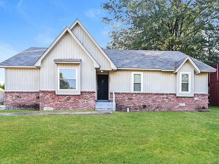 3806 Innsbrook Dr — Photo 1