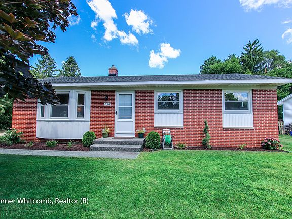 3rd image of 7067 Southwood Dr