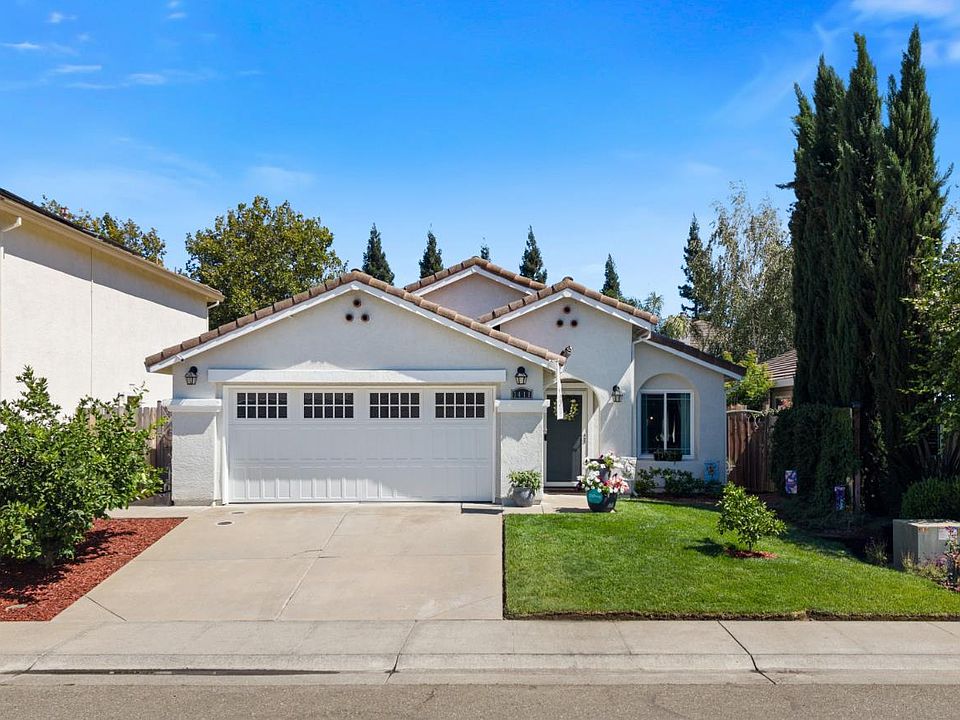 1st image of 3418 Sweet Pea Way