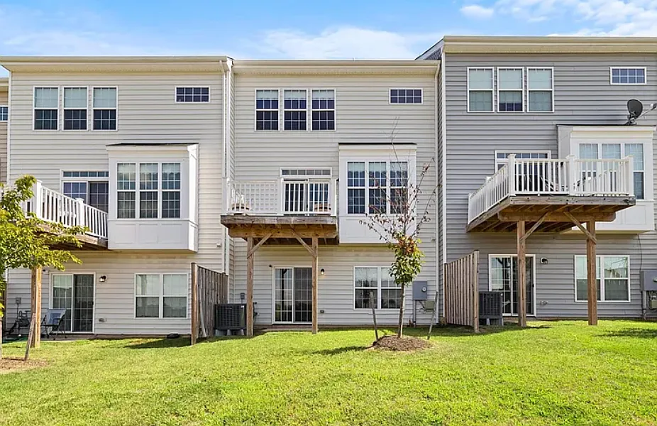Building Photo - 15332 Ballerina Loop