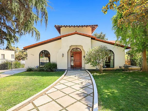 5th image of 1160 E Calaveras St