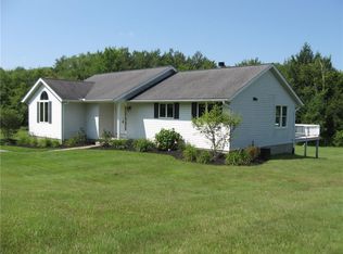 9544 Old Waterford Rd, Erie, PA 16509