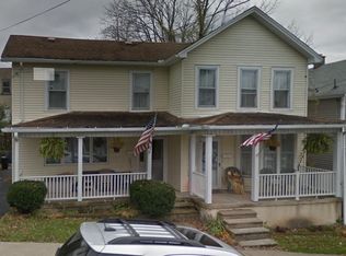 11 Maple Ave, Carbondale, PA 18407