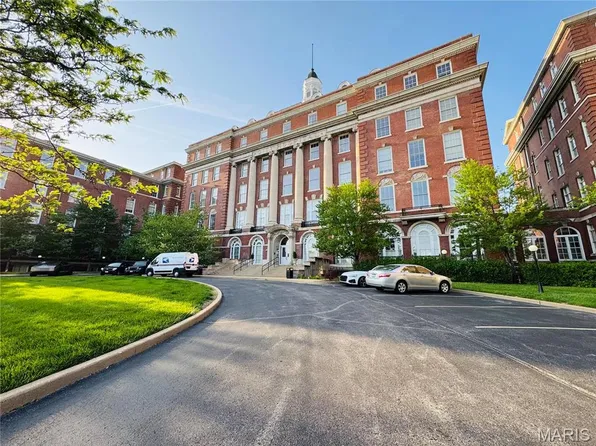 1515 Lafayette Ave Unit 619, Saint Louis, MO 63104