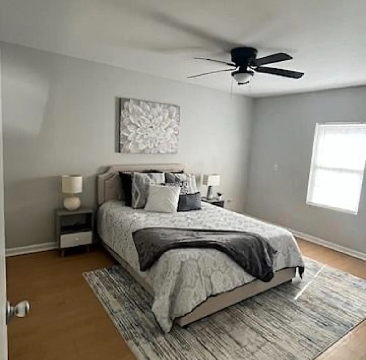 2 bed, 1.5 bath, 1080 sqft, $1,200 — Photo 1