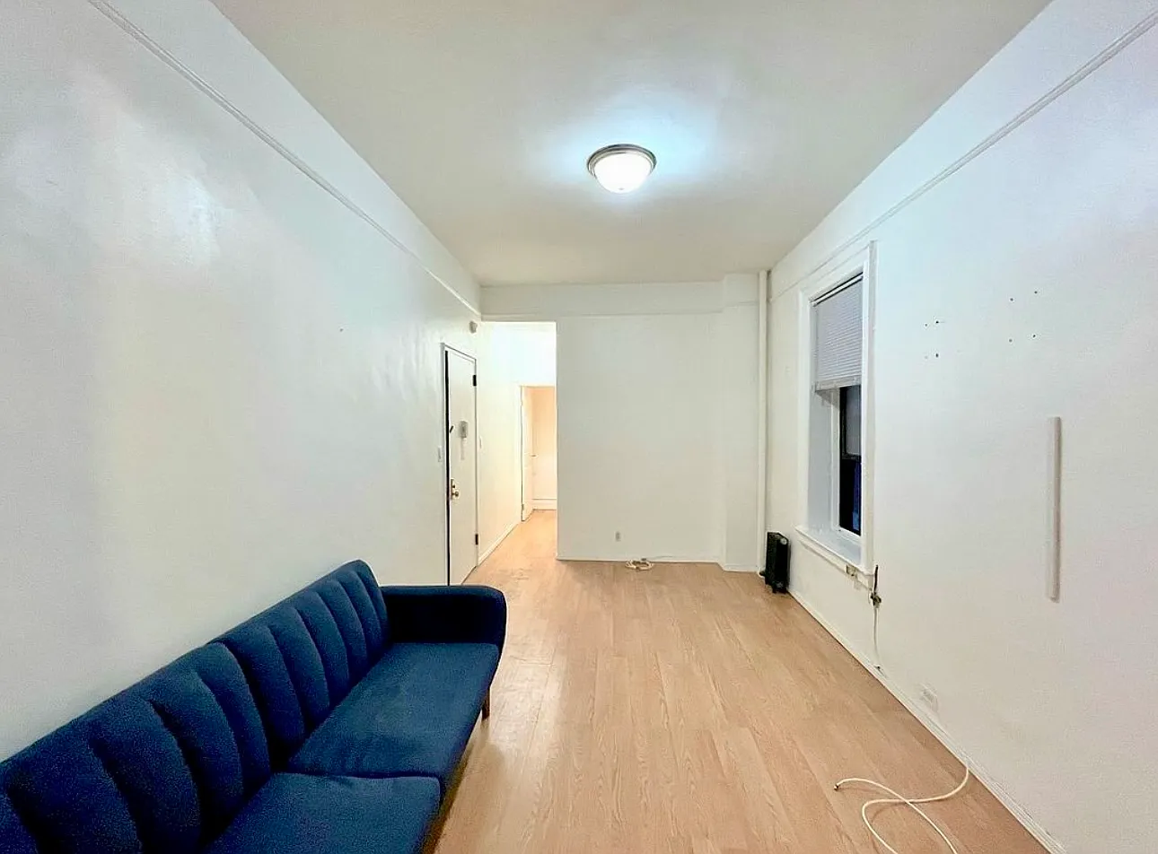 227 West 105th Street — Photo 1