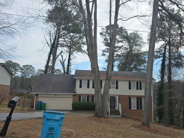 5284 Sandy Shoals Ln, Stone Mountain, GA 30087