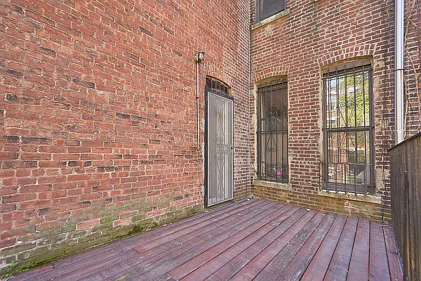 Rented by Compass | media 5