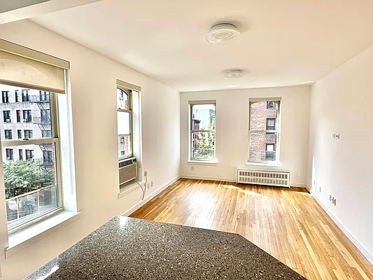 Rented by Corcoran | media 15