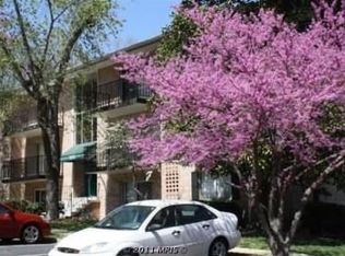 12650 Dara Dr APT 301, Woodbridge, VA