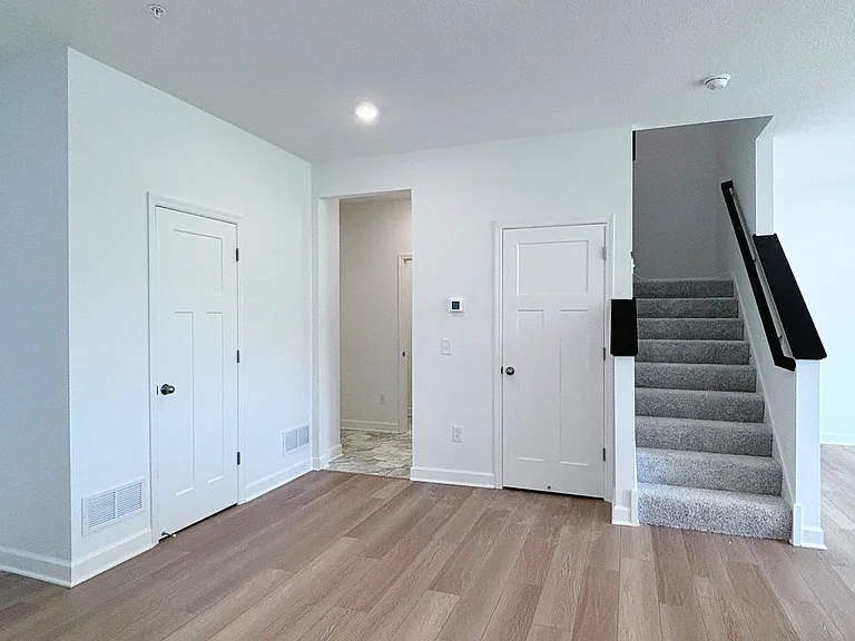10692 Wiles Way — Photo 7