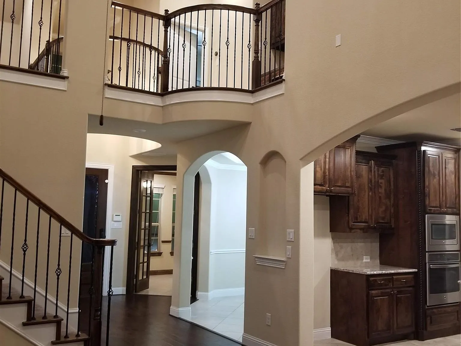 6905 Benjamin Way — Photo 3