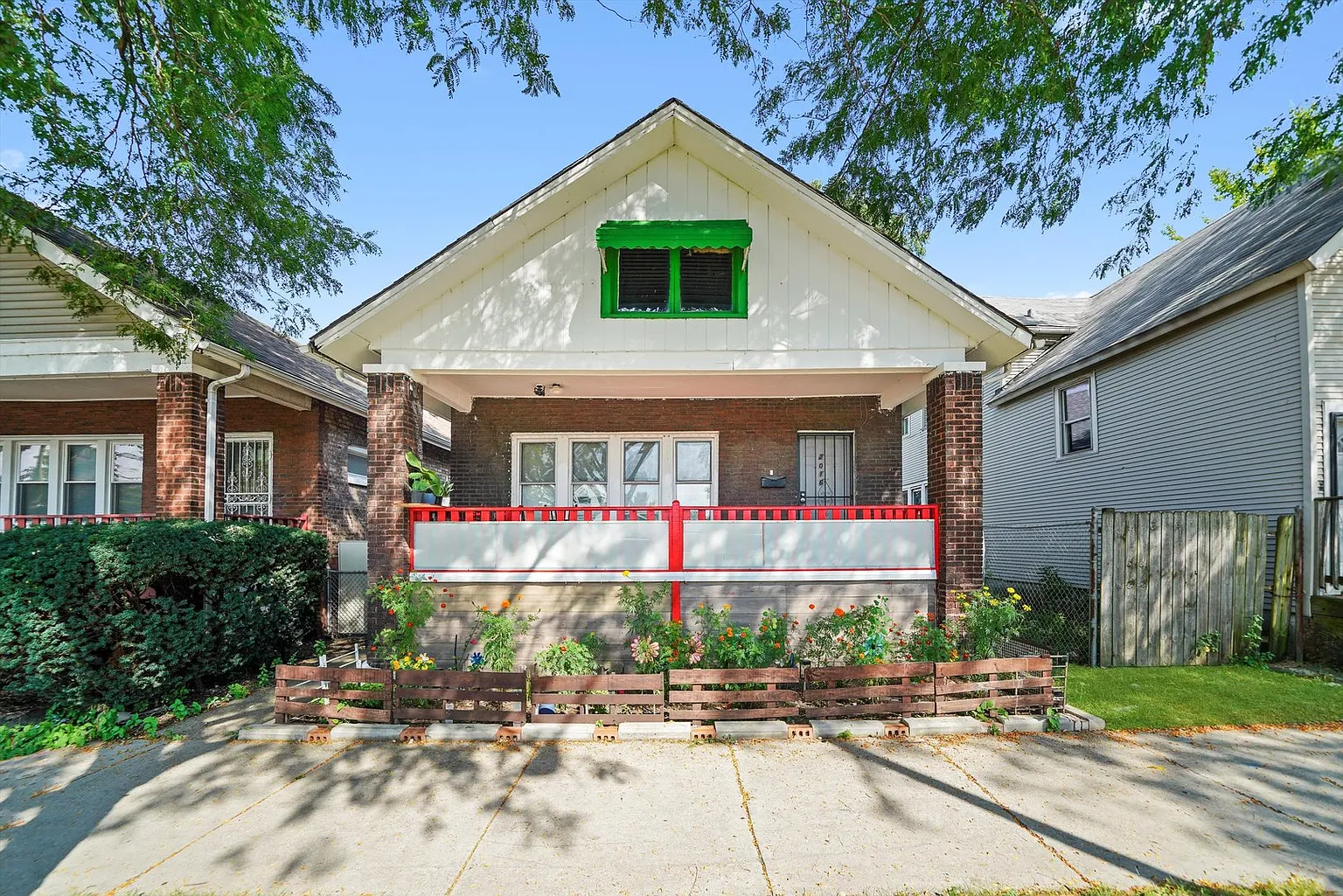 2016 E 93rd St photo 1