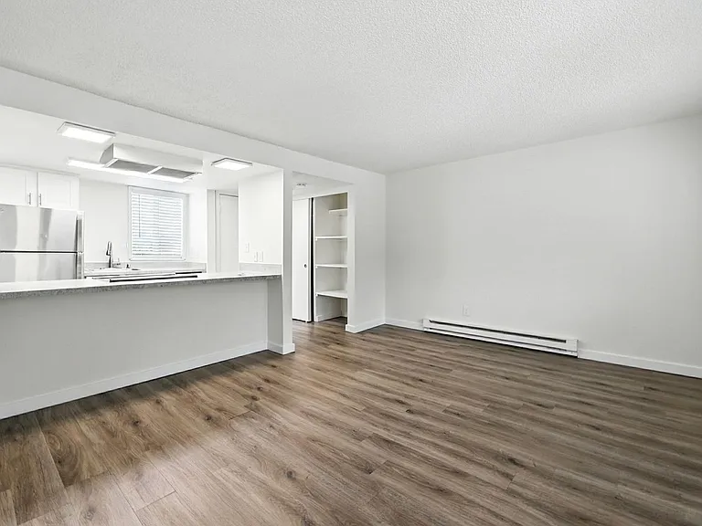 51 Hayes Pl SW — Photo 9