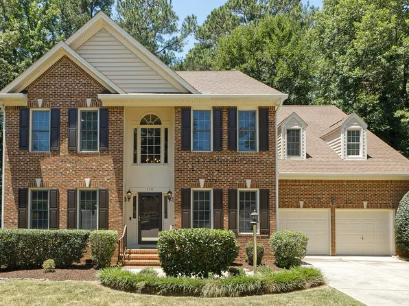 110 Dagenham Ln, Cary, NC 27518