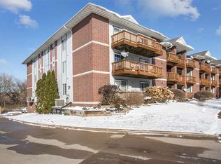 518 Westside Dr, Iowa City, IA 52246