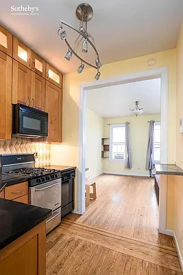 Rented by Sotheby's International Realty | media 11