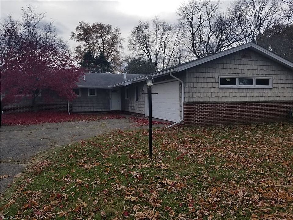 1st image of 178 Nottingham Dr
