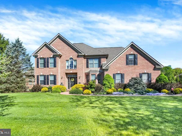 190 Hickory Ln, Hanover, PA 17331