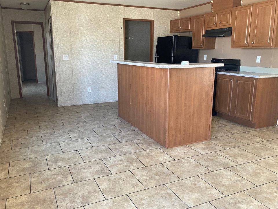 2nd image of 830 N Lamb Blvd #192