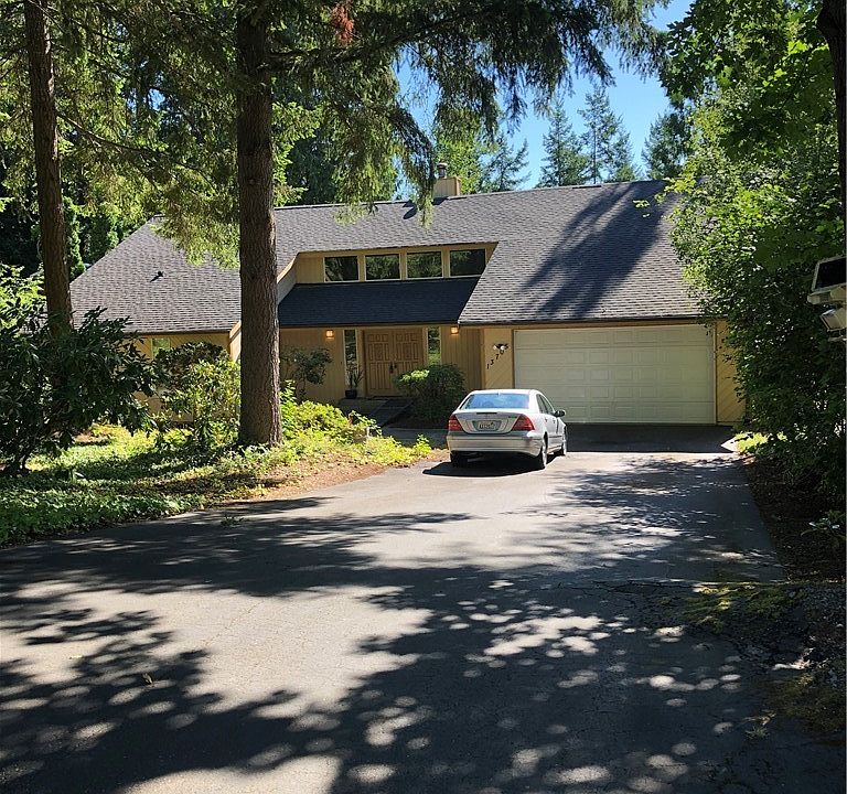 1st image of 13705 72nd Ave E