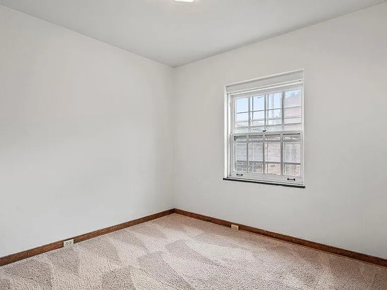 340 S Highland Ave #2B — Photo 6