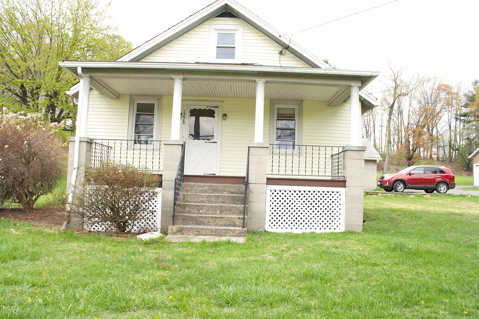 1270 Vocke Rd photo 1