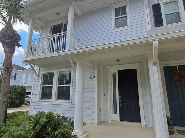 3254 S Caroline Dr