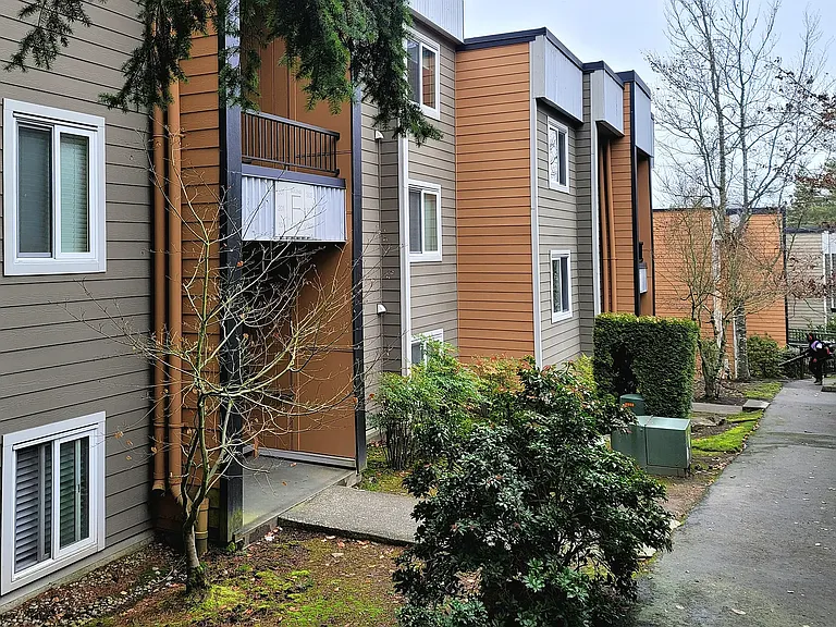 746 Kirkland Cir #F202 — Photo 9