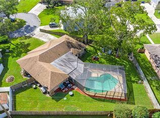 718 Laurel Pointe Ct, Lakeland, FL 33813