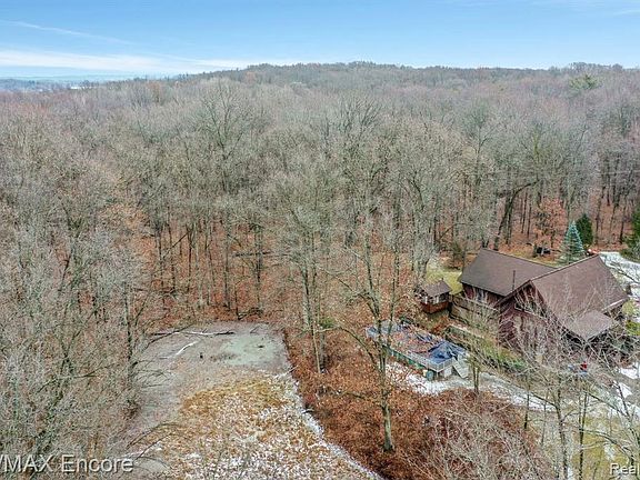 4th image of 12660 Woodland Trl