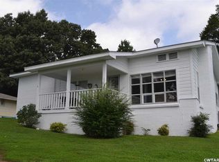 24 Lee Ln, Parsons, TN 38363