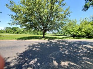 3804 Rue Left Bank, Alexandria, LA 71303