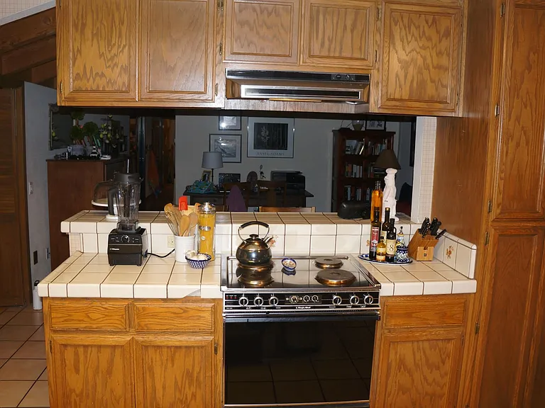 457 Russell Blvd — Photo 9